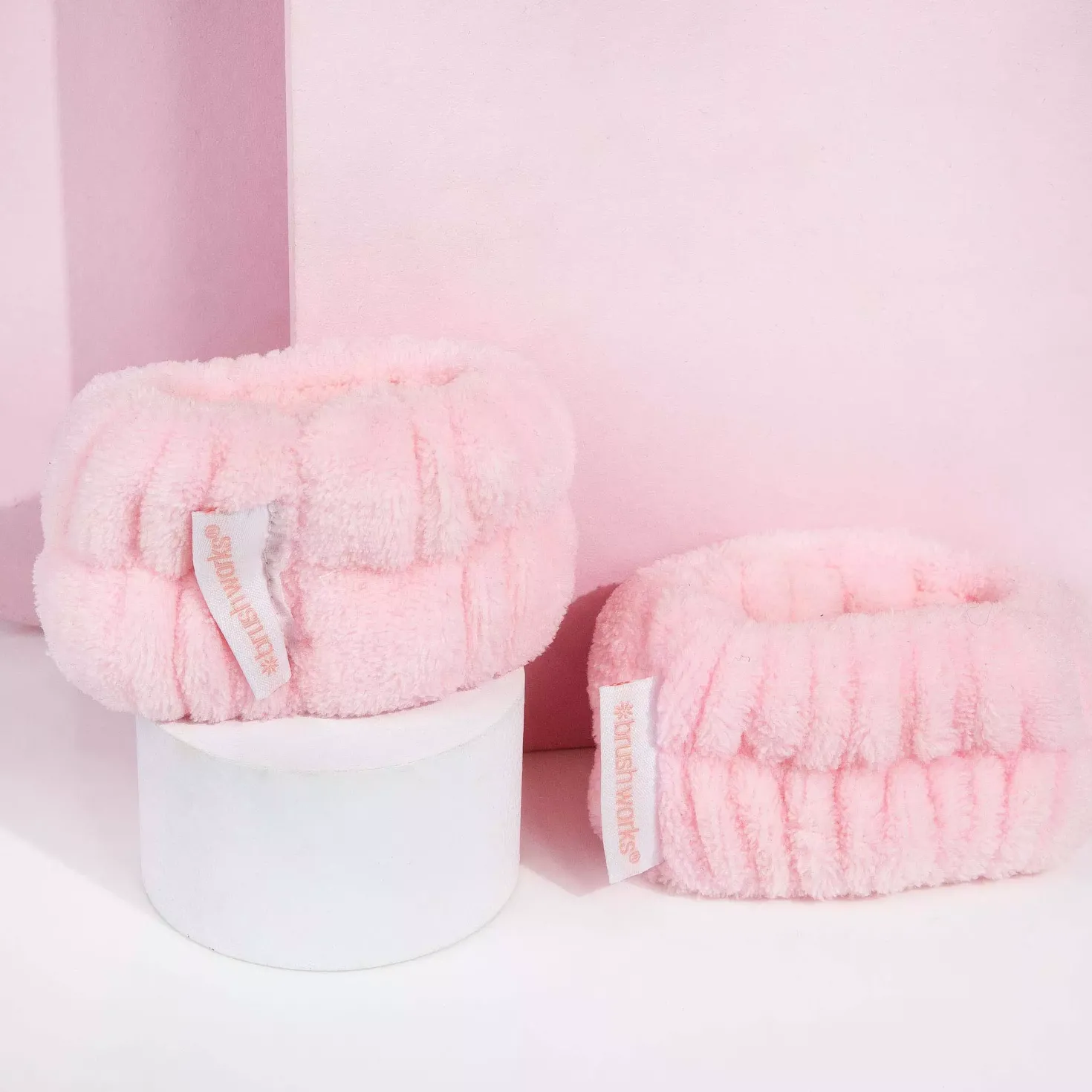 Brushworks Microfibre Wrist Wash Bands 2 Pack