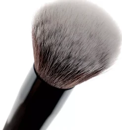 Brushworks No. 3 Multi-Tasking Brush