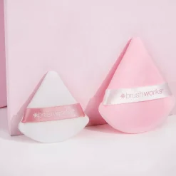 Brushworks Triangular Powder Puff Duo