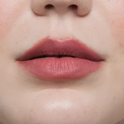 By Lyko Creamy Dreamy Lip Crayon Berry Jam