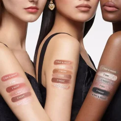 Dolce & Gabbana Everlast Concealer 24H Wear Crease-Proof Hydrating 14 Light Medium
