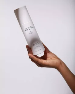 Dr. Barbara Sturm Darker Skin Tones Foam Cleanser