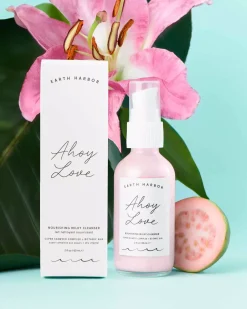Earth Harbor Ahoy Love Nourishing Cream Cleanser 60 ml