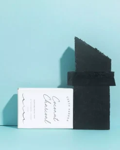 Earth Harbor Coconut Charcoal Purifying Facial Soap 113 g