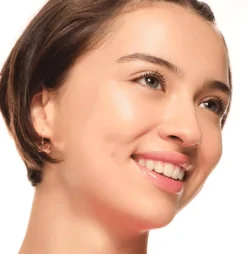 essence Baby Got Diamond Highlighter Stick