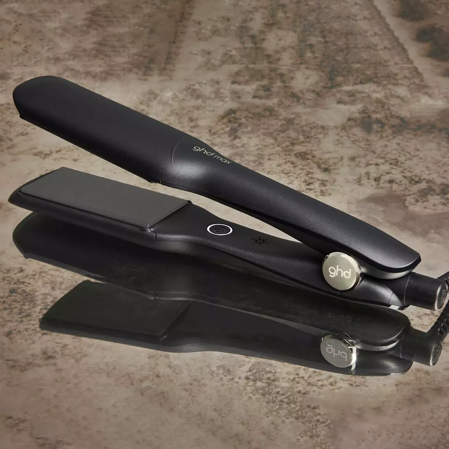 ghdMax hair straightener
