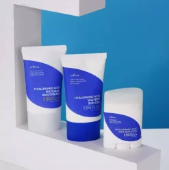Isntree Hyaluronic Acid Airy Sun Stick SPF50+ PA++++ 22 g