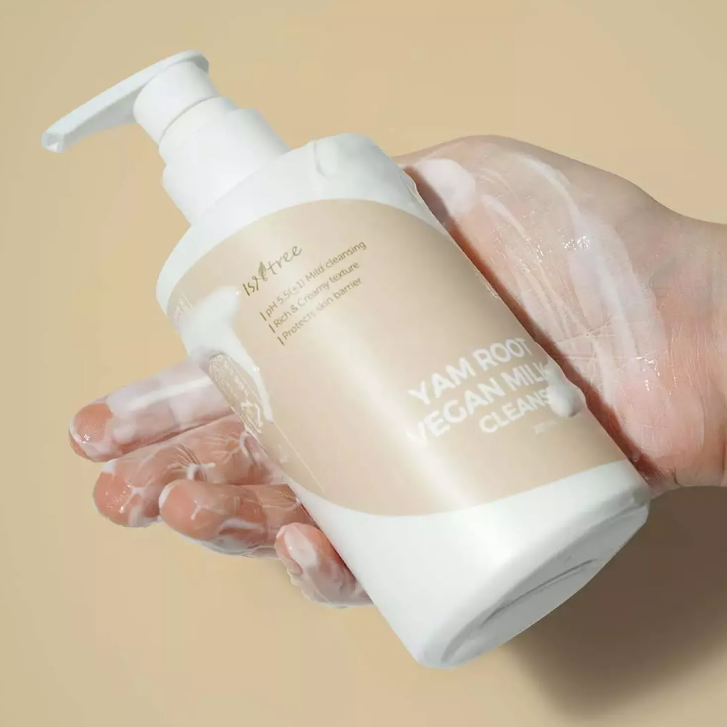Isntree Yam Root Vegan Milk Cleanser 220 ml