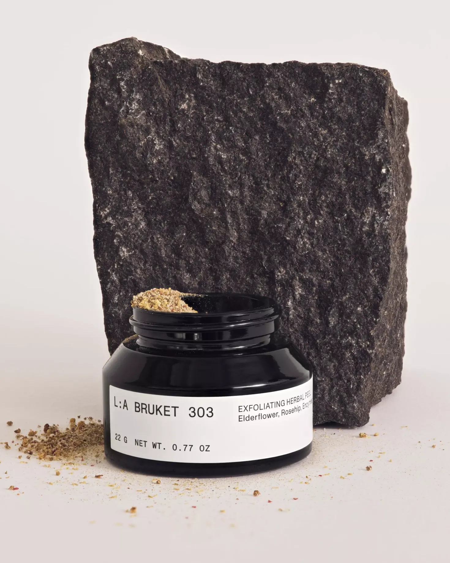 L:a Bruket 304 Exfoliating Herbal Peel 22 g
