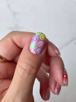 Le Mini Macaron Nail Art Stickers Saturday Night Soirée