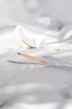 Lenoites Premium Slant Tweezer