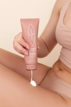 Lip Intimate Care Cleansing Cream