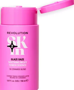 Revolution Beauty LondonSkin Glaze Daze Soothing Milky Toner Essence 150 ml