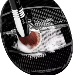 Sigma Beauty Switch