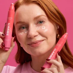 Smuuti Skin Strawberry Boost Eye Cream