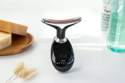 STYLPRO Fabulous Firmer LED Light Therapy Neck & Face Smoother Black