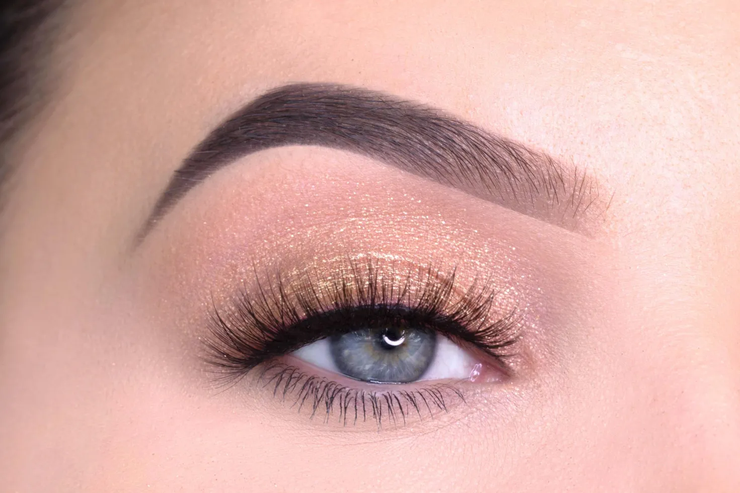 the Balm Lid Quid Sparkling Liquid Eyeshadow Lavender Mimosa