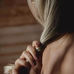Under Your Skin Nourishing Hair Oil 30 ml