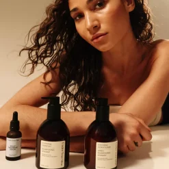 Under Your Skin Soothing Conditioner Soothes Dry Scalp 300 ml